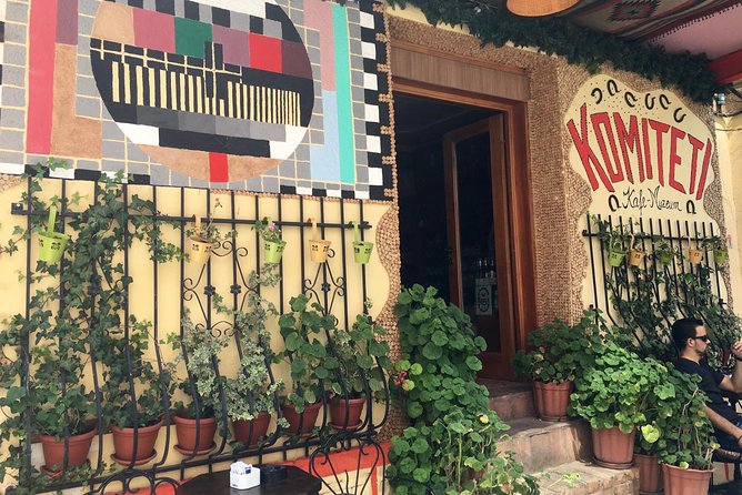 City & Food Tour of Tirana in One Day - Tour Duration and Logistics