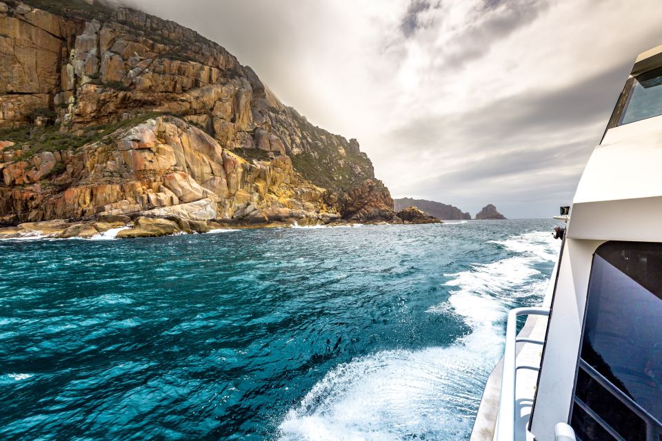 Coles Bay: Wineglass Bay Adults-Only Cruise With Lunch - Cancellations and Policies