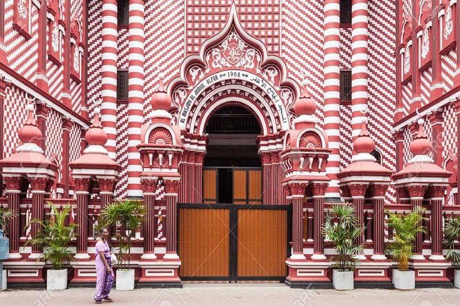 Colombo Sightseeing & Shopping - Cultural Considerations and Dress Code