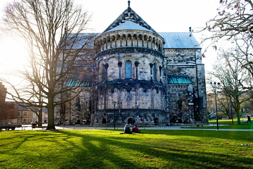 Copenhagen: Tour Across the Øresund Bridge to Lund and Malmö - What to Bring