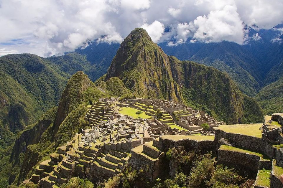 Cusco in 5 Days - Machu Picchu - Rainbow Mountain - Humantay - Transportation