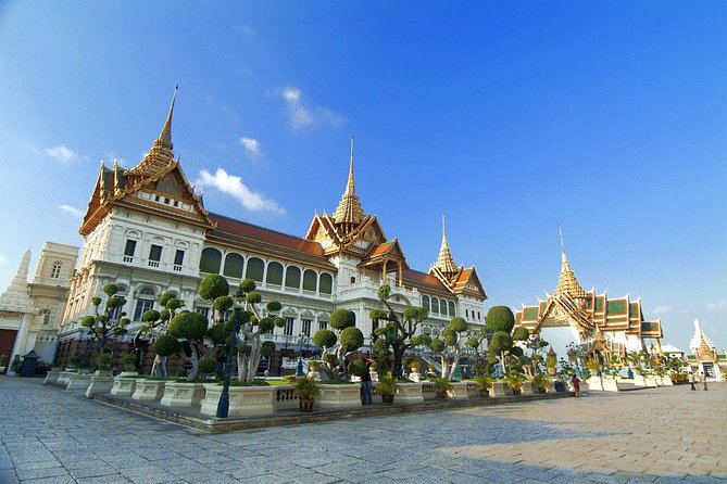 Damnern Saduak Floating Market, Grand Palace and Wat Phra Keo Tour From Bangkok - Tips for a Great Experience