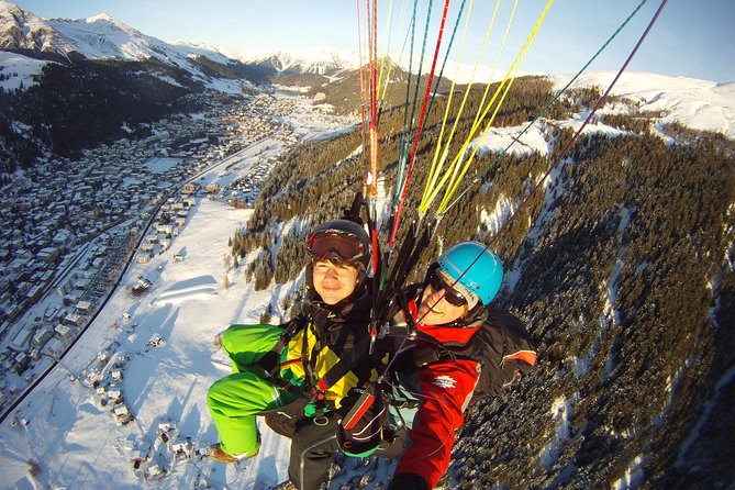 Davos Absolutely Free Flying Paragliding Tandem Flight 1000 Meters High - Capturing the Moment