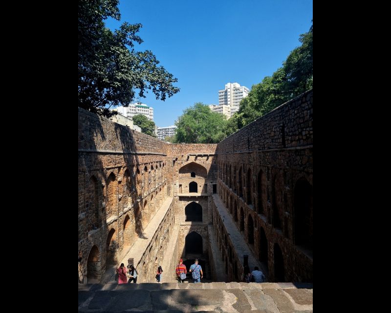 Delhi Street Art Tour: Explore the Murals & Visit a Stepwell - Transportation and Accessibility