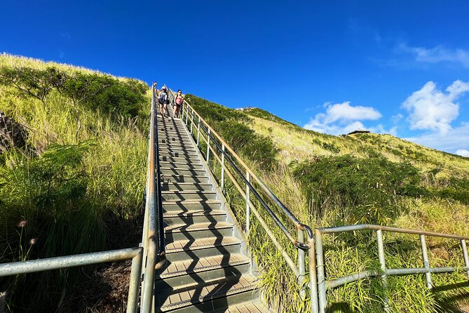 Diamond Head Hiking and Oahu Island Experience Feat. North Shore - Tips for a Great Experience