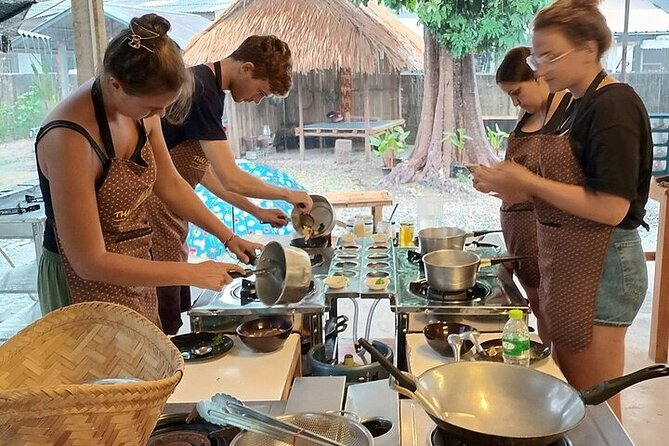 Evening Cooking Class in Organic Garden Chiang Mai - Tips for Attending the Class