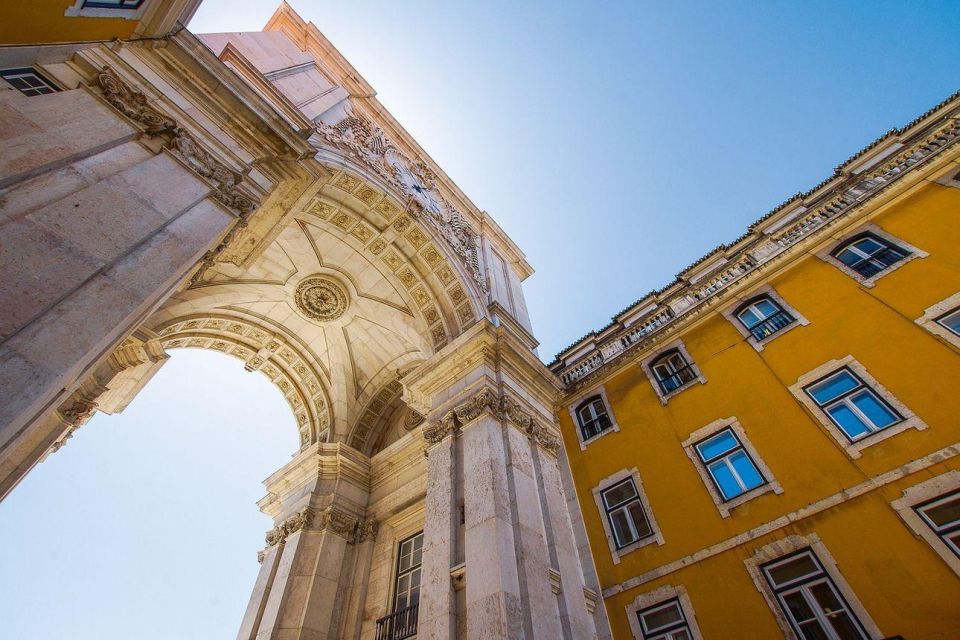 Expedition Lisbon: a City Adventure at Your Own Pace - Ideal for Various Travelers