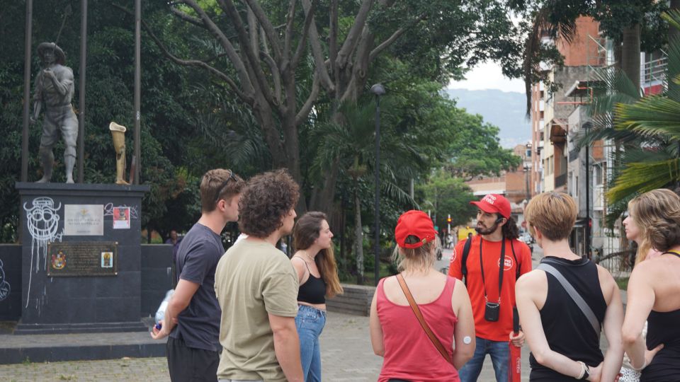 Free Violence & Post-conflict Walking Tour in Medellin - Significance of the Tour