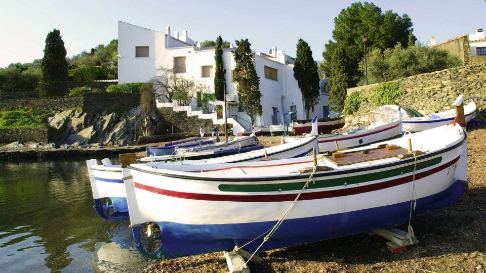 From Barcelona: Dalí Triangle and Cadaques Tour - Exploring Cadaques