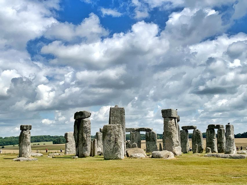 From Cambridge: Guided Day Tour to Bath & Stonehenge - Customer Reviews