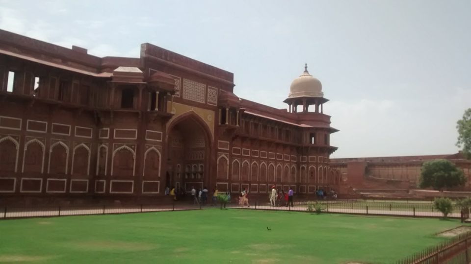 From Delhi : Taj Mahal & Agra Fort Guided Tour - Frequently Asked Questions