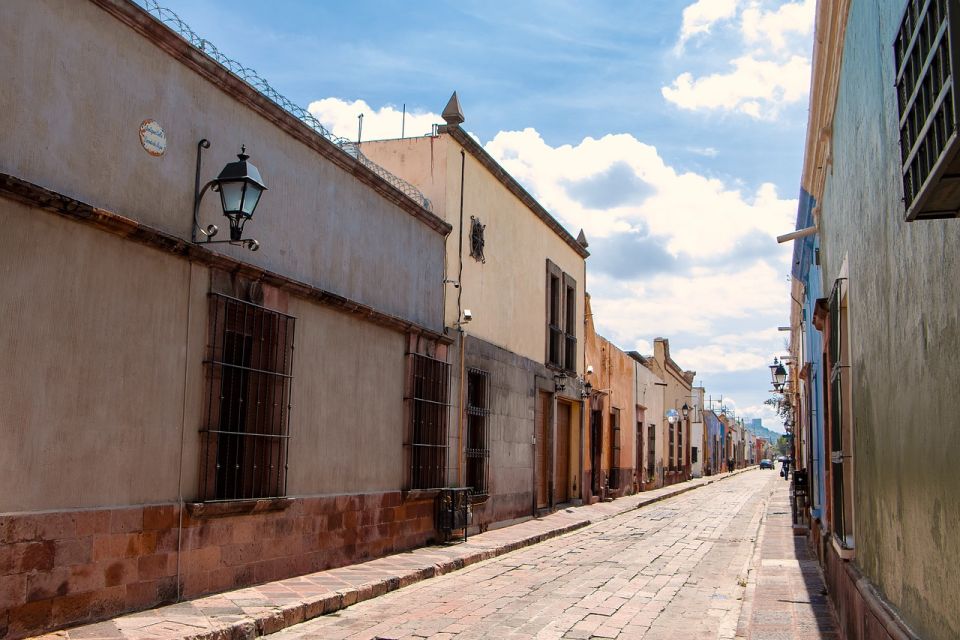 From Guanajuato: Private Tour of Queretaro & Pena De Bernal - Pickup and Drop-off Details