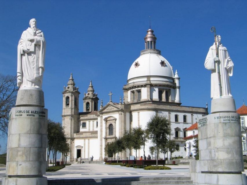 From Porto: Braga and Guimarães Day Trip With Lunch - Portuguese Culture and Traditions