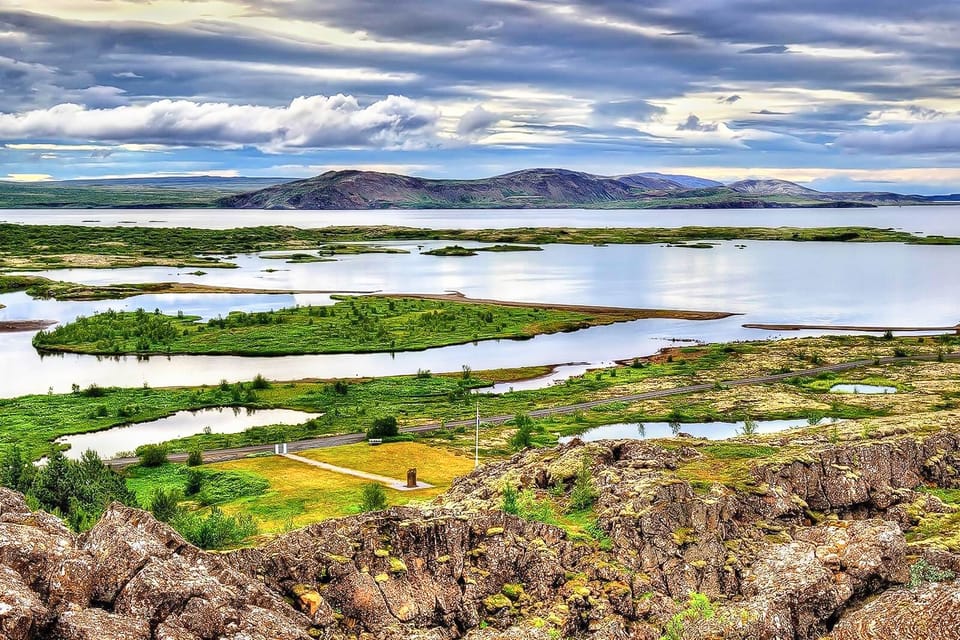 From Reykjavik: Golden Circle Full Day Tour - Experience With the Guide