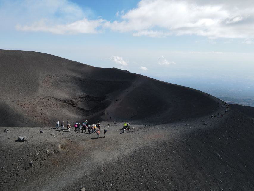 From Taormina/Giardini Naxos: Etna Immersive Trek & Lunch - Included and Excluded