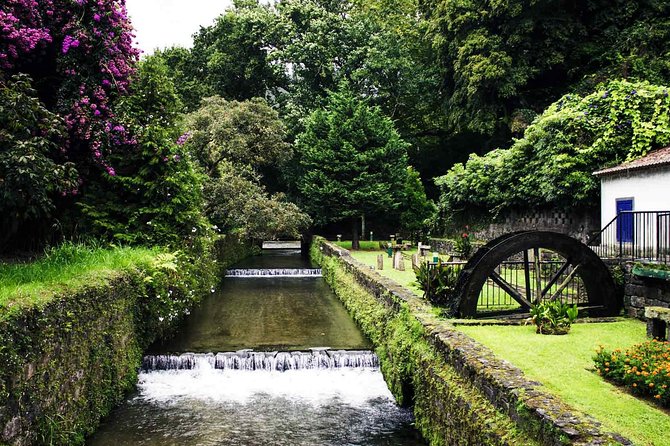 Furnas and Terra Nostra Botanic Park Guided Tour W/ Hotsprings - Booking and Cancellation Policy