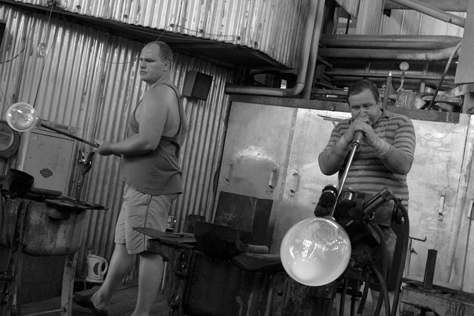 Glass and Brewery Day Trip From Prague - Additional Travel Tips