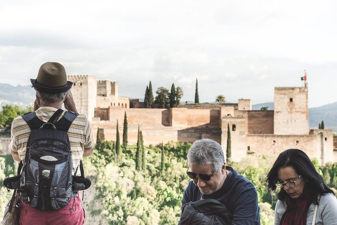 Golden Hour in Granada: Sunset Walking Tour With Play Granada - Language Options