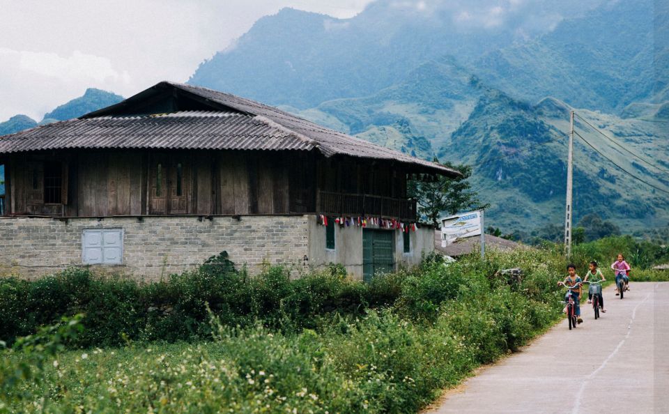 Ha Giang: 3D2N With Easy Riders From Ha Noi - Excluded Services