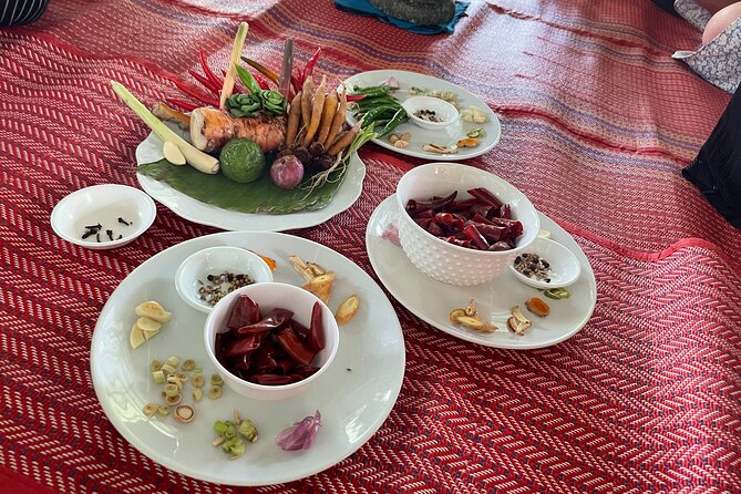 Half-Day Thai Cooking Class at Organic Farm in Chiang Mai - Ratings and Reviews