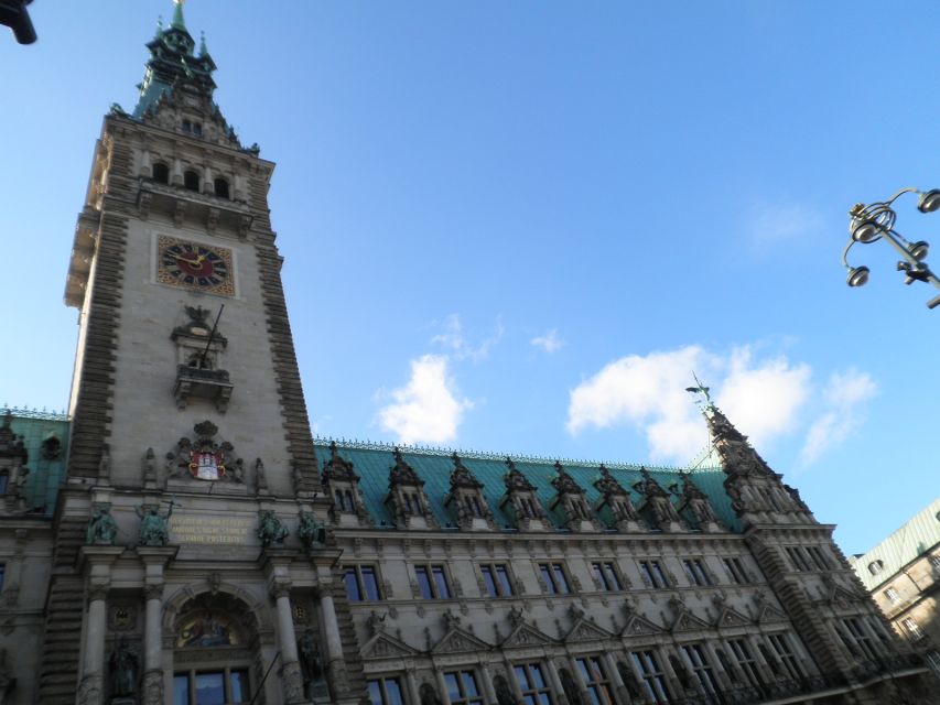 Hamburg: Exclusive Tour by Limousine With Chauffeur - Customization and Highlights