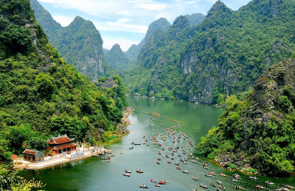 Hanoi: Hoa Lu, Trang An Caves, & Mua Cave Day Trip and Lunch - What to Bring on the Trip