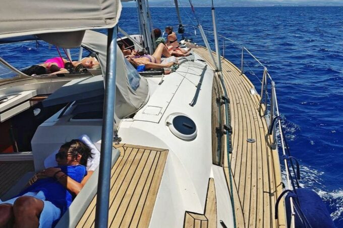Heraklion: Dia Island Luxury Sailing Trip - up to 14 Guests - Travel Tips