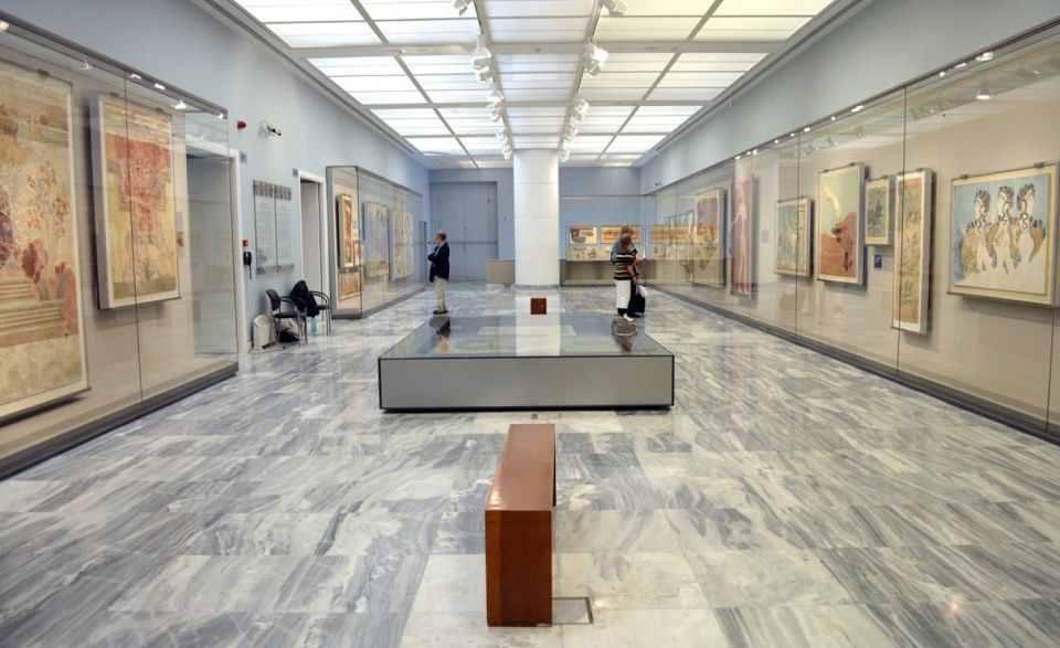 Heraklion, Museum, Knossos Palace, Day Tour - Enjoy Free Time in Heraklion