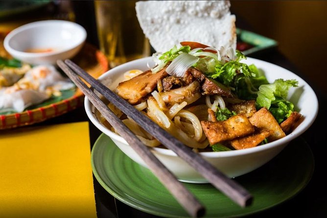 Hoi An Street Food Tour- Walking Tour - Local Cuisine