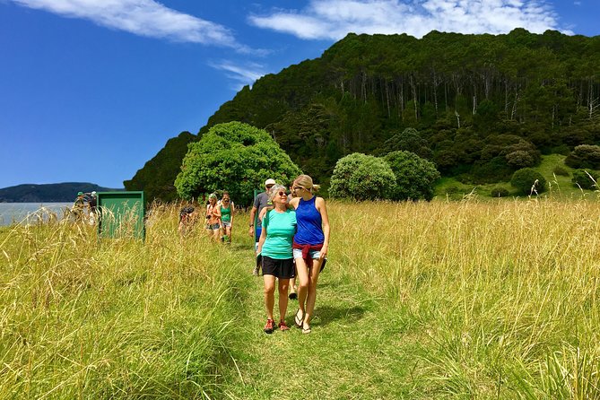 Hole in the Rock Cruise & Island Tour - With Two Island Stopovers - Booking and Cancellation Policy