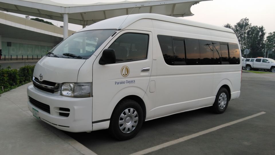 Huatulco: Round-Trip Shared Airport Transfer - Additional Information