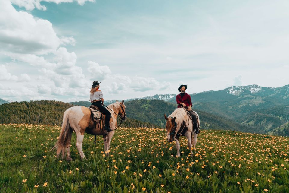 Jackson Signature 1/2 Day Ride Horseback Tour With Lunch - Getting to the Tour