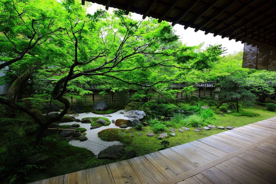 Kyoto: Japanese Gardens Private Customizable Tour - Discovering Historical Temples