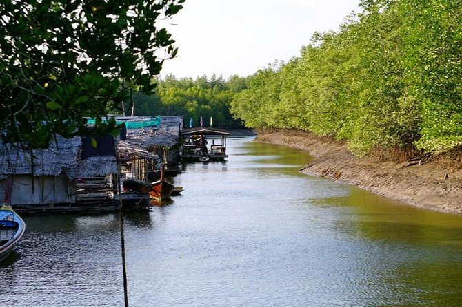 Lanta Old Town and Mangrove Forest Sightseeing Tour - Nearby Attractions to Explore