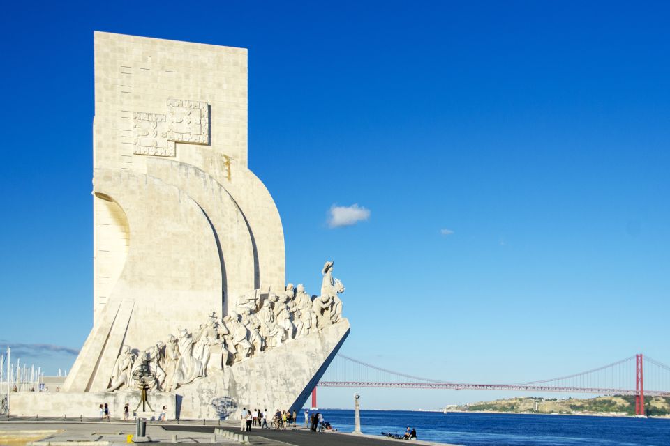 Lisbon: 1-or 2-Day Hop-On Hop-Off Bus Tour - Tips for an Enjoyable Tour