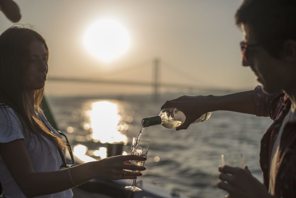 Lisbon: 1 or 2-Hour Tagus River Boat Cruise - Departure and Arrival Points