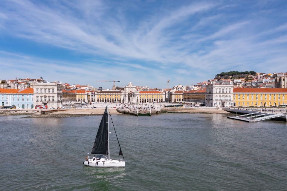 Lisbon: Private Sailboat Tour on the Tagus at Sunset - Languages Available