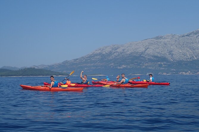 Lumbarda-Sunset Kayaking Experience With Picnic: Wine and Sweets - Booking Information