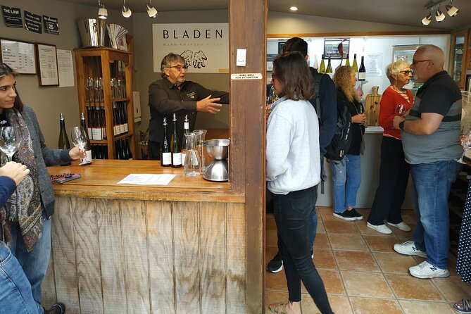 Marlborough Discovery Sampler Wine Tour - 1/2Day Blenheim - Transportation and Accessibility Options