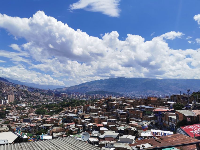 Medellin: Tour Comuna 13 Beyond the History and Graffiti - Additional Tour Options