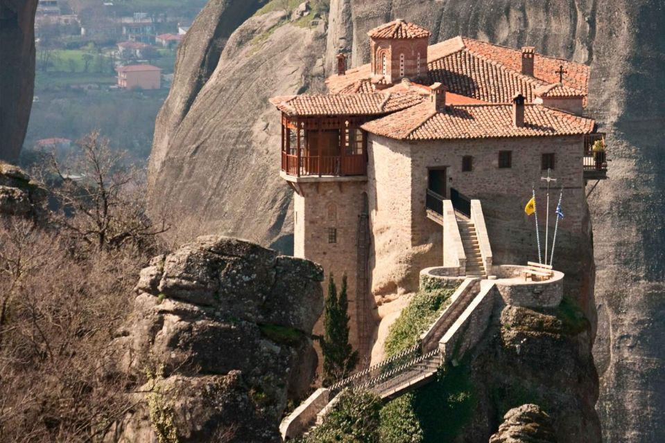 Meteora Monasteries Homosapien Museum, Leonidas &300 Battle - Travel Tips