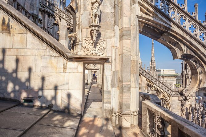 Milan: Highlights Walking Tour With Cathedral and Rooftops - Tour Details and Logistics