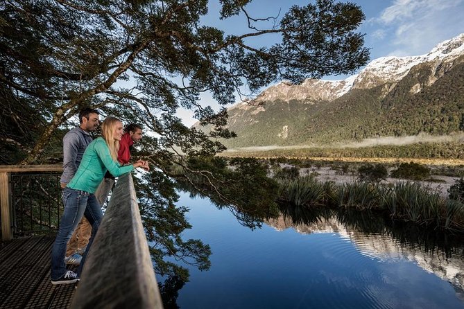 Milford Sound Coach and Scenic Lunch Cruise From Queenstown - Booking Information