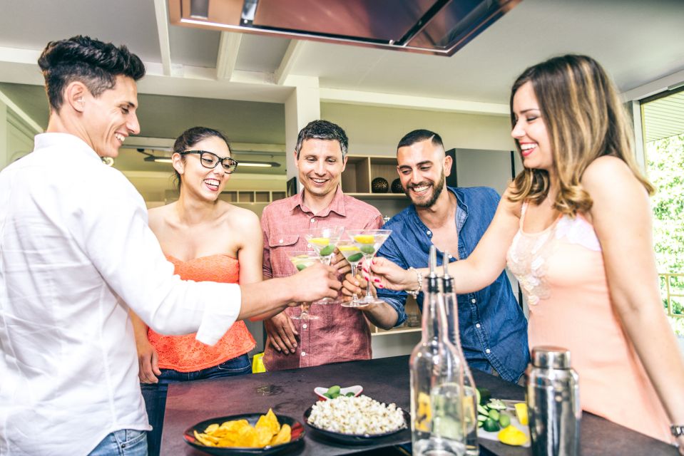 Modena: Italian Aperitivo at a Local's Home - Beverages and Tasting Session