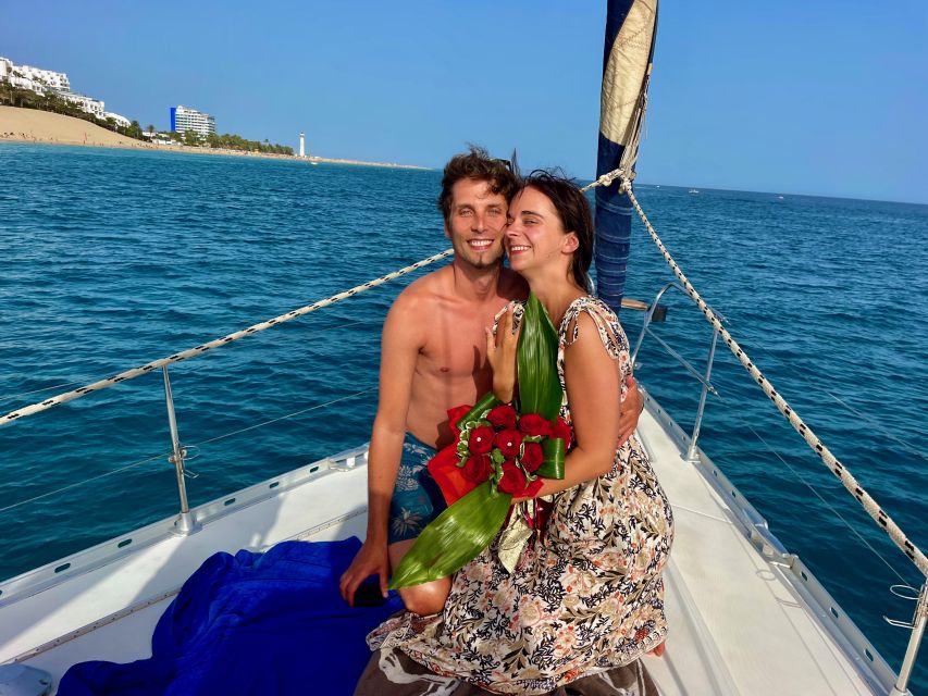 Morro Jable: Sailing Boat Excursion With Food and Drinks - Canarian Lunch and Drinks