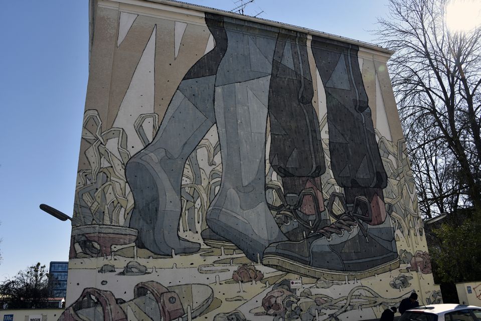 Munich: Street Art Bike Tour - Break at the Slaughterhouse District