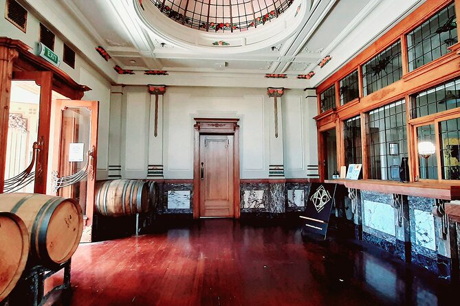 Napier Gourmet Luncheon Wine & Gin Taste( Thurs Thru Sat) - Accessibility Information