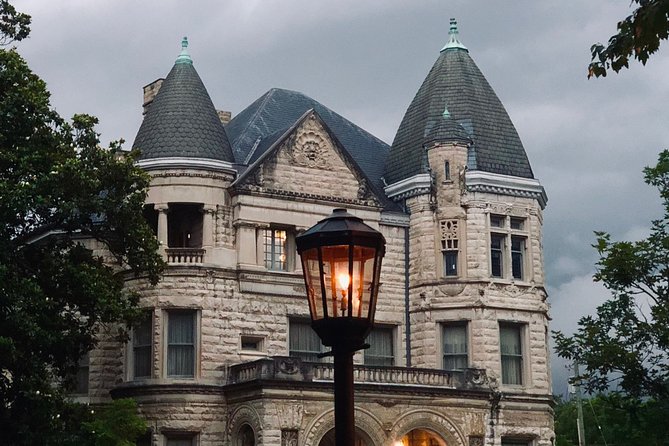 Old Louisville Ghost Tour as Recommended by The New York Times @ 4th and Ormsby - Tips for a Great Experience