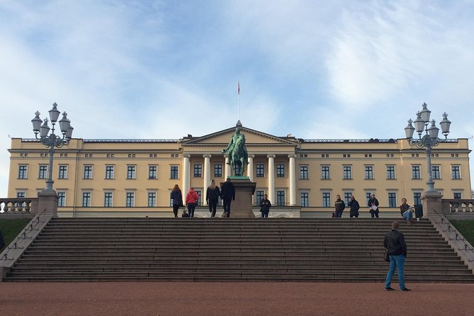 Oslo Discovery Tour - Getting to the Meeting Point