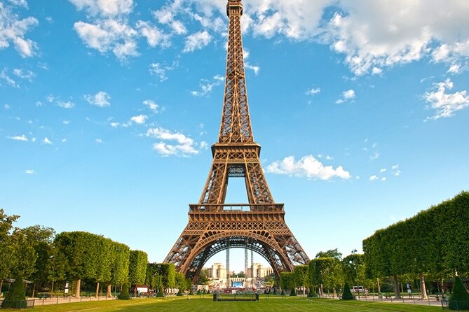 Paris Walking Day Tour With Eiffel Tower Access and Cruise Ticket - Seine River Cruise and Eiffel Tower